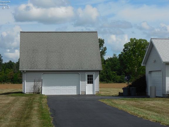 2nd image of 2300 County Road 65