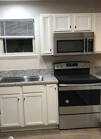 140 N Sheridan Ave #104 — Photo 4