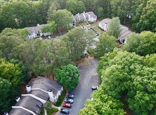 2412 Huntingdon Chas, Atlanta, GA 30350