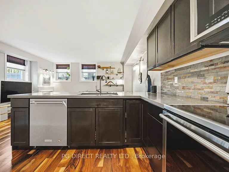 1901 Dundas St E #A-82A — Photo 15