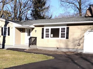 57 Cheemaun Trl, Ridge, NY 11961