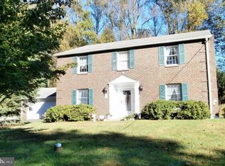 41 Vernasa Dr, Upper Holland, PA