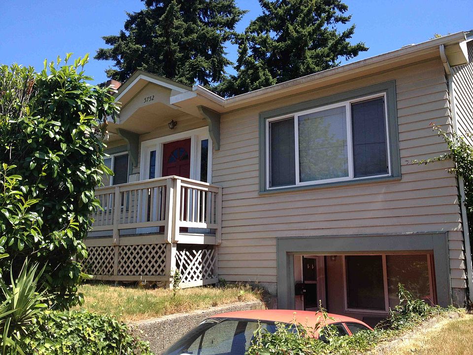 2nd image of 5752 25th Ave NE