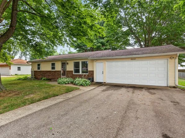 12043 Sprinkle Rd, Vicksburg, MI 49097