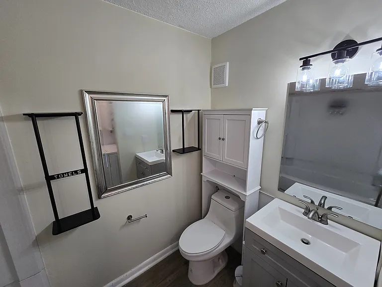3071 Huntleigh Dr — Photo 4