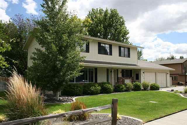 1st image of 1446 Cimarron Ave
