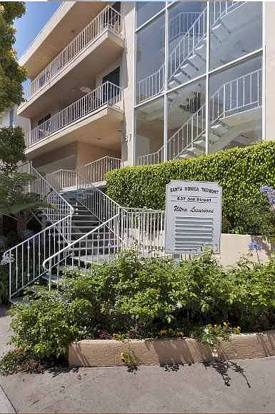 2nd image of 837 3rd St APT 105