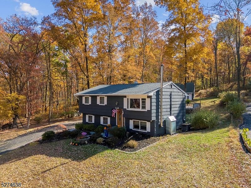 1st image of 348 River Rd