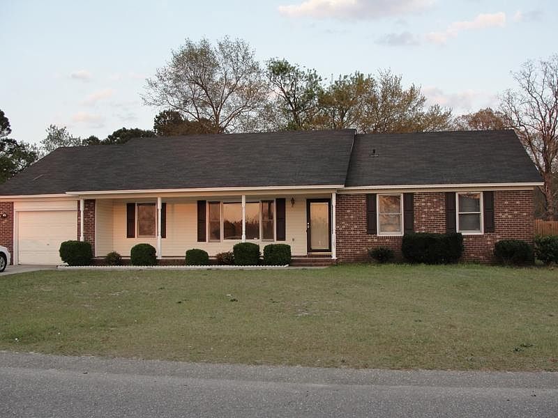 1st image of 1504 Dovetail Dr