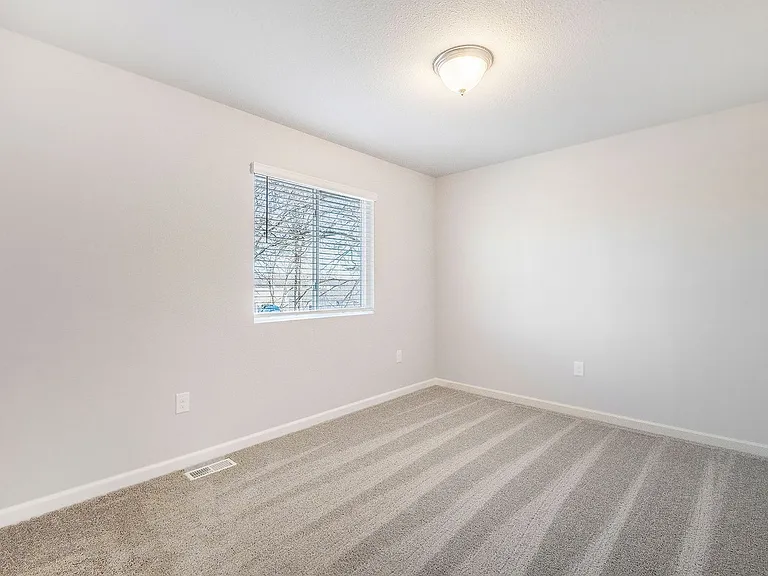 115 E Mason St — Photo 25
