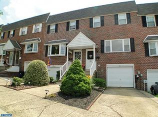 3936 Stevenson St, Philadelphia, PA 19114