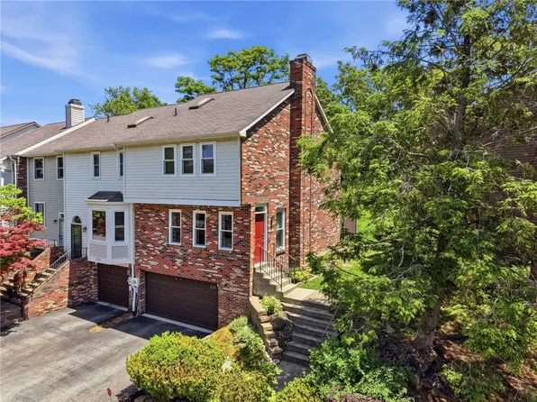 329 Spring Run Dr, Monroeville, PA 15146