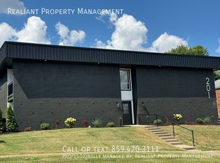201 Lakeshore Dr #11, Lexington, KY 40502