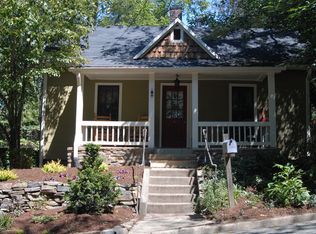 49 West St, Asheville, NC 28801