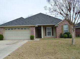 3307 Jefferson Pl, Bossier City, LA 71112