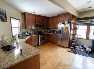 1101 22nd Ave SE #2, Minneapolis, MN 55414