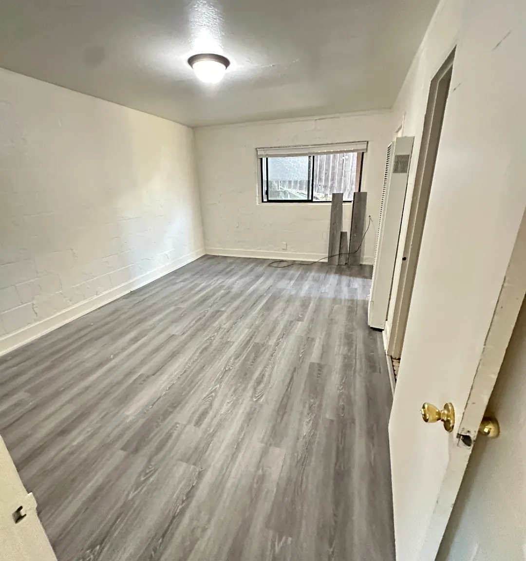 2 bed, $1,600 — Photo 1