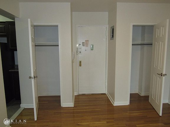 4th image of 3415 Parsons Blvd APT 7N