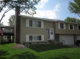 4633 Penkwe Way, Eagan, MN 55122