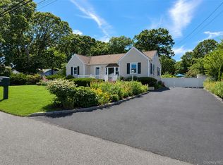 102 Magnolia Drive, Selden, NY 11784