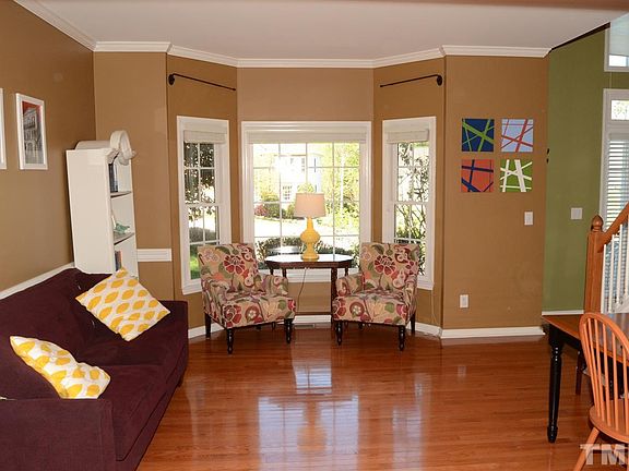 5th image of 704 Red Top Hills Ct