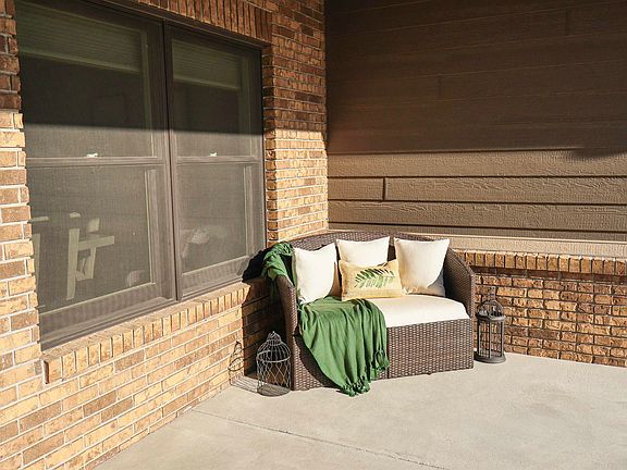 3rd image of 2109 Iron Eagle Ct.
