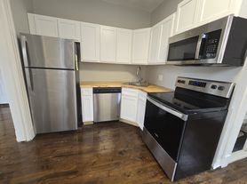 221 Sherman Ave