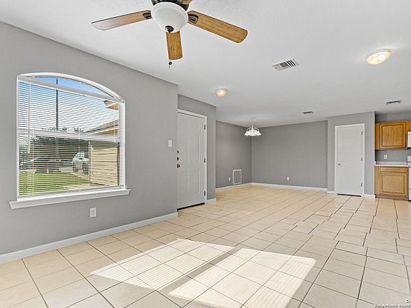 3rd image of 13002 O'Connor Cv