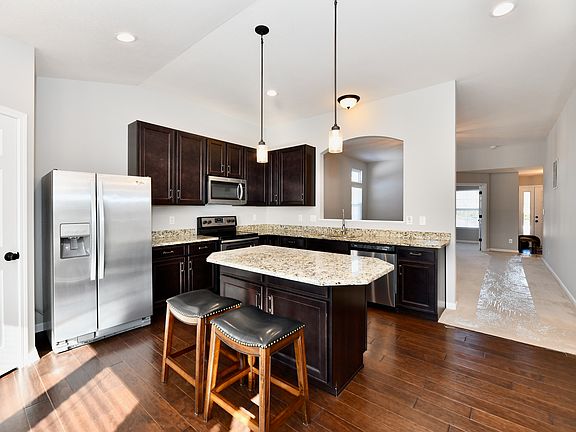 4th image of 17238 Falkland Dr