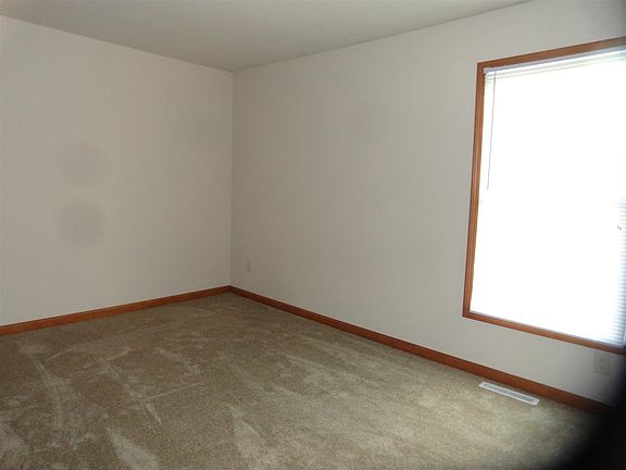3rd image of 65730 Barrens Dr