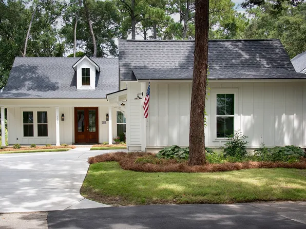 (undisclosed Address), Saint Helena Island, SC 29920