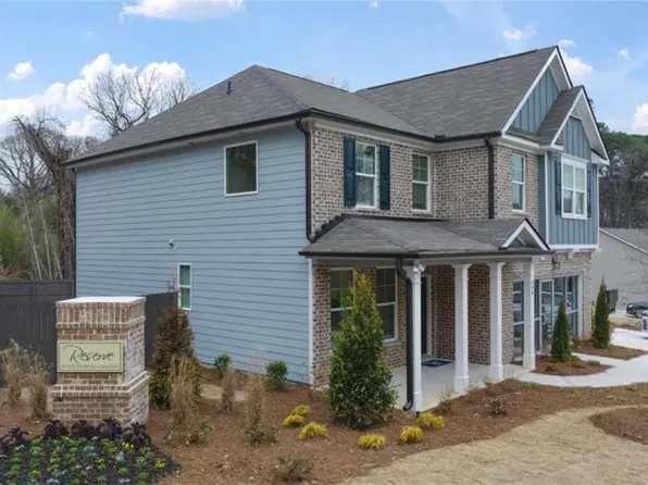 697 River Gardens Dr SE, Atlanta, GA 30354