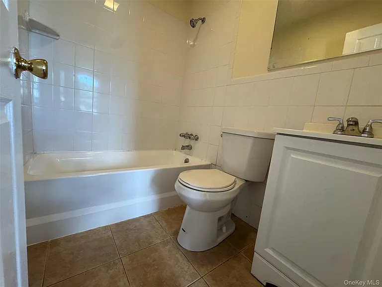 155 Main St #6 — Photo 12