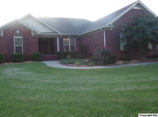 738 Wess Taylor Rd N, Huntsville, AL 35811