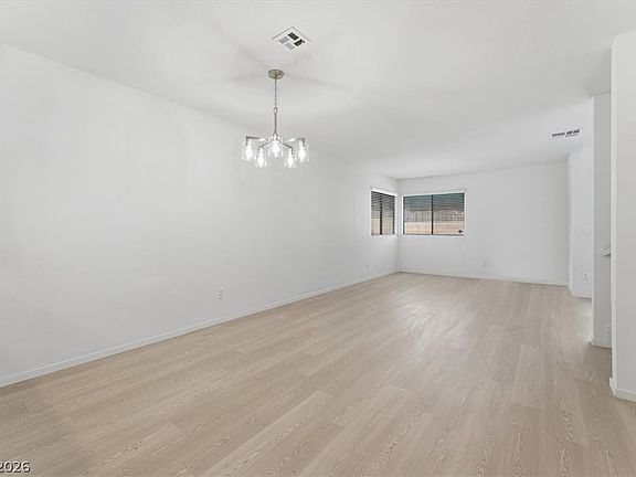 5th image of 2220 Pine Breeze Ln Unit 102