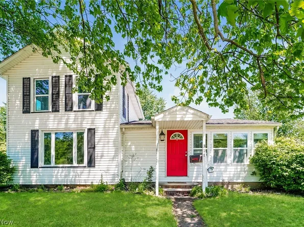 311 Elyria Ave, Amherst, OH 44001