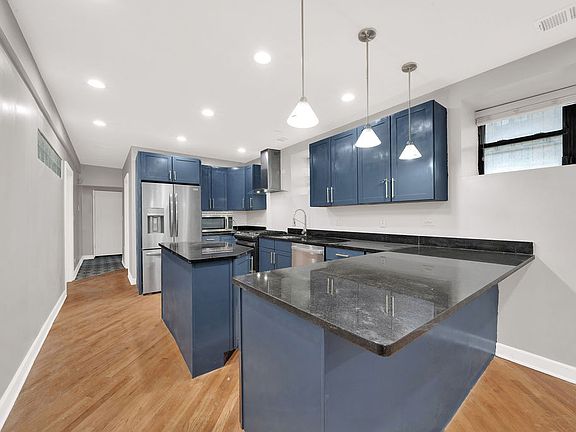 4th image of 3001 N Damen Ave Unit 1