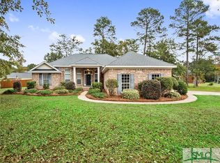 66 Lou Page Ln, Richmond Hill, GA 31324