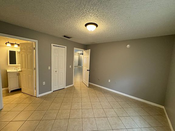 2nd image of 291 Charles Ave