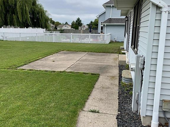 5th image of 10340 S Shepard Ave