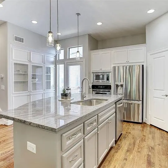 552 Bomar St — Photo 9