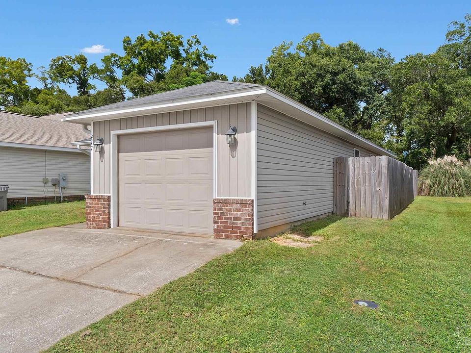 417 Evening Falls Dr, Pensacola, FL 32534 | Zillow