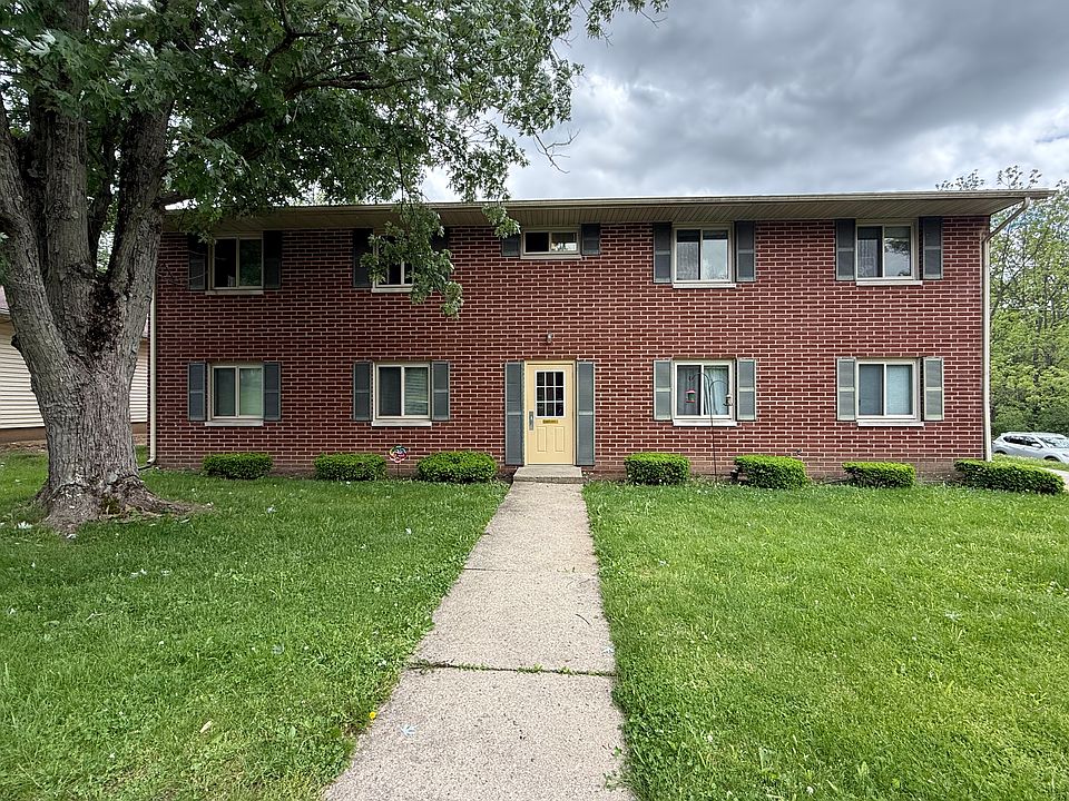 1st image of 1921 SW E St #1/2