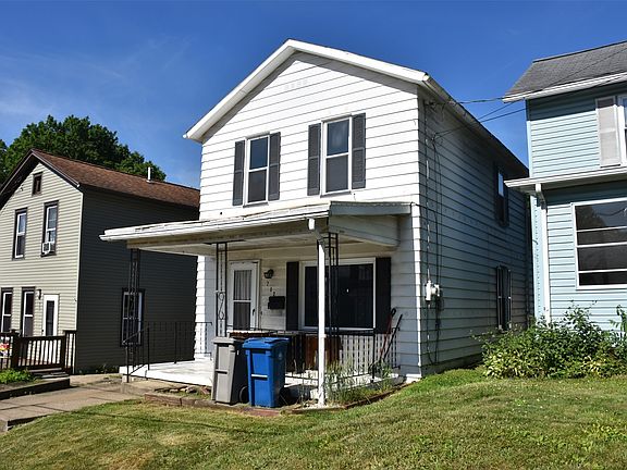 2nd image of 702 N Grant St
