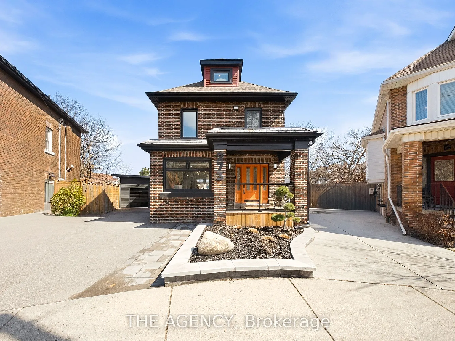 3 bed, $2,900 — Photo 1