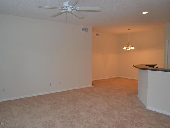 4th image of 131 Jardin De Mer Pl #131
