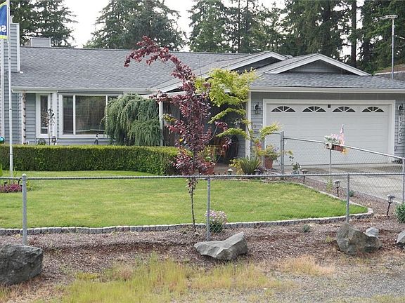 2nd image of 17203 15th Ave E