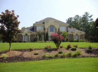 475 Revenna Trl, Fayetteville, GA 30214