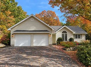 186 Hillside Dr, Oneonta, NY 13820