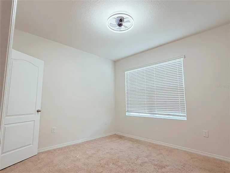 910 Sun Burst Rd — Photo 9